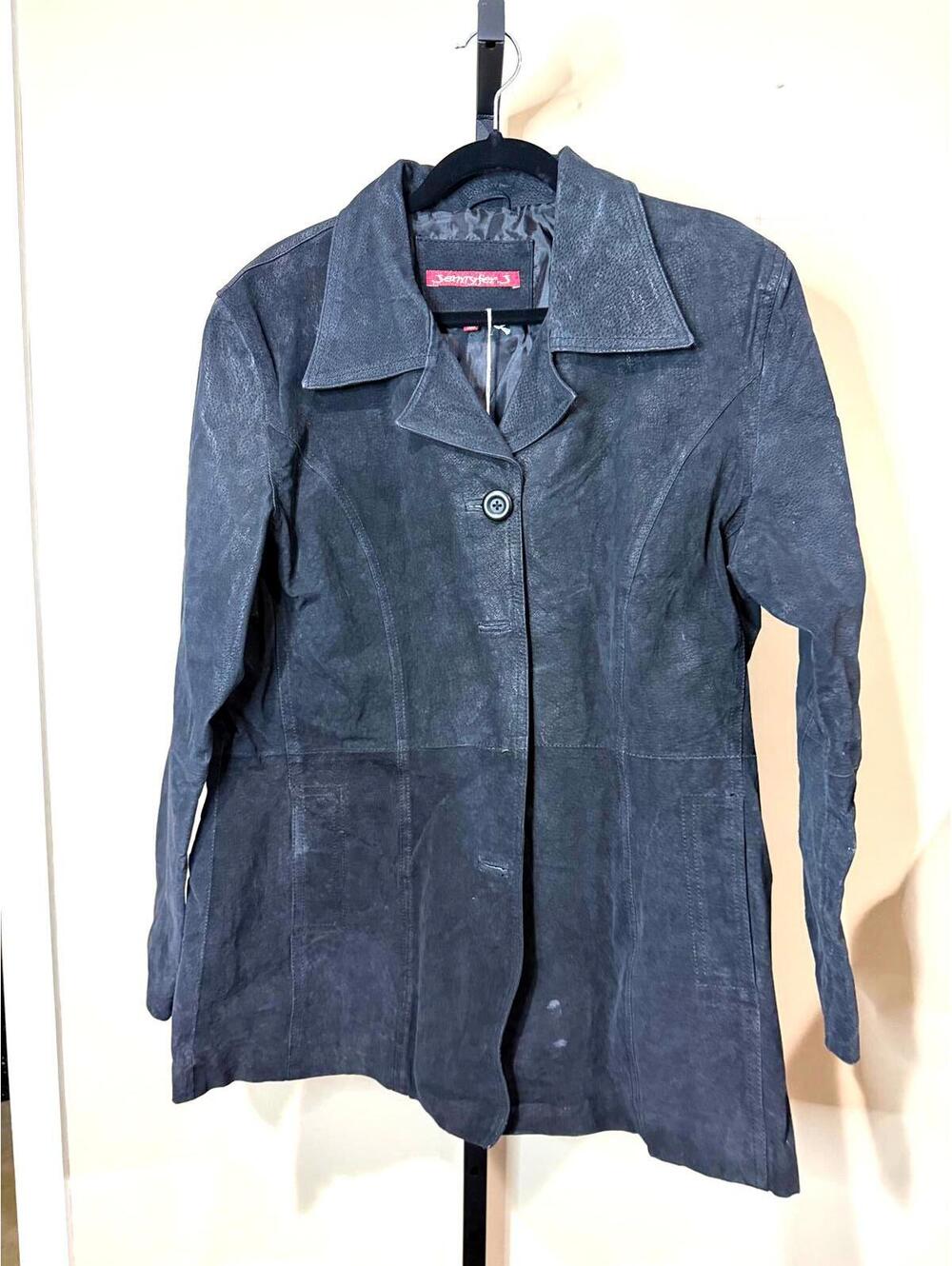 y2k Women's Black Suede Long Sleeve Button-Up Jacket 3x